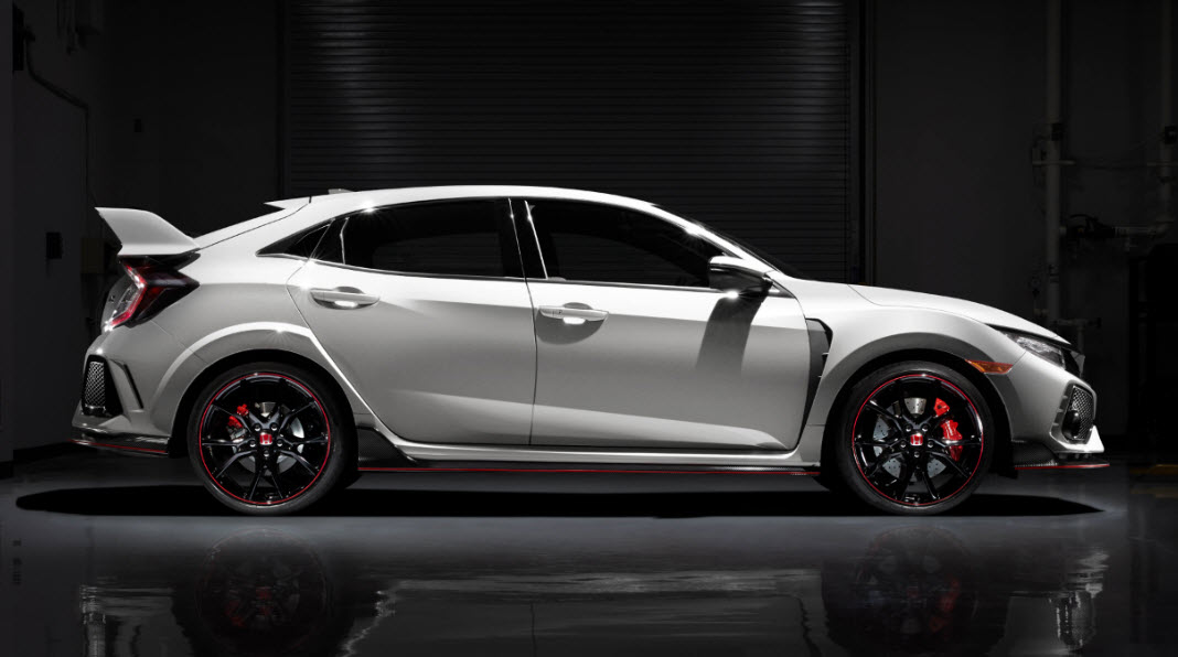 2018 honda civic type r side
