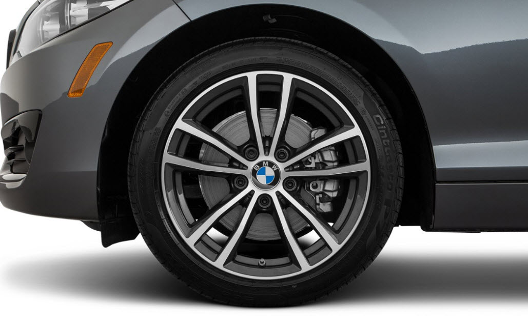 2018 bmw 230i couple wheels
